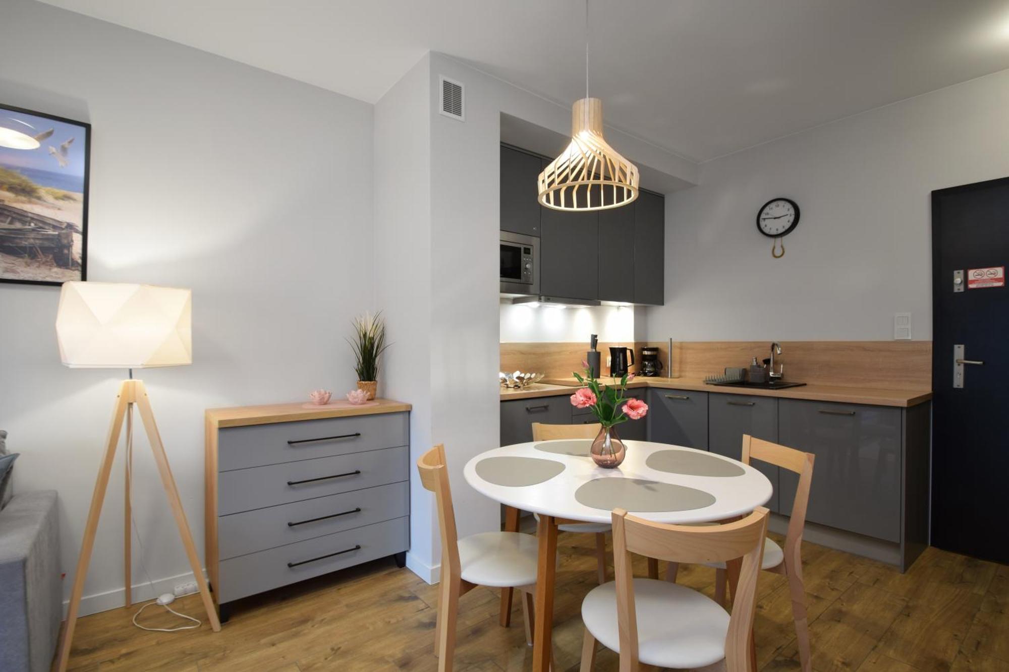 Rentplanet - Apartamenty Kolo Brzegu Kolobrzeg Ngoại thất bức ảnh